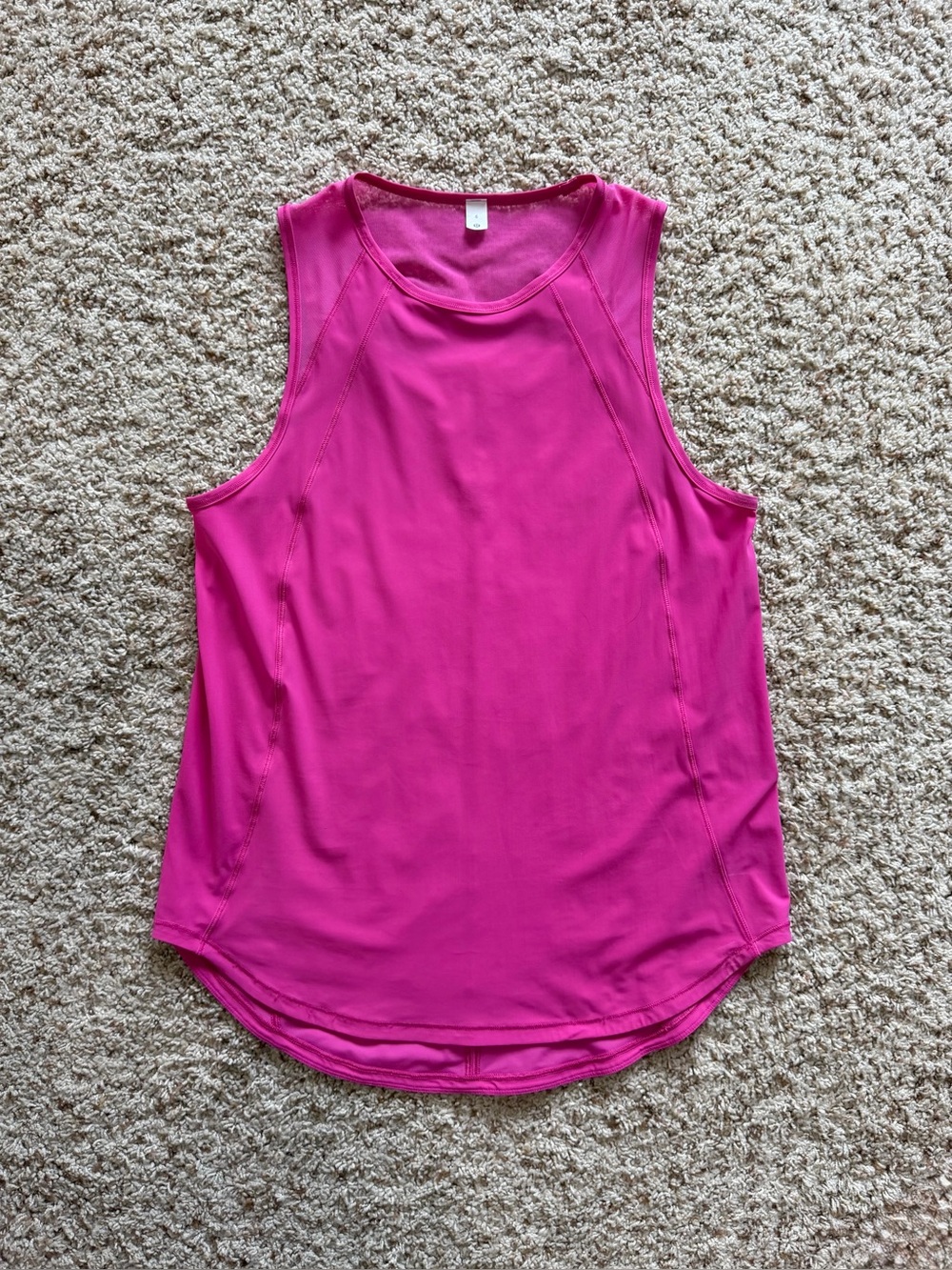 Lululemon Women’s Sculpt Tank Top. Sonic Pink with Mesh. Size 6. NWOT!